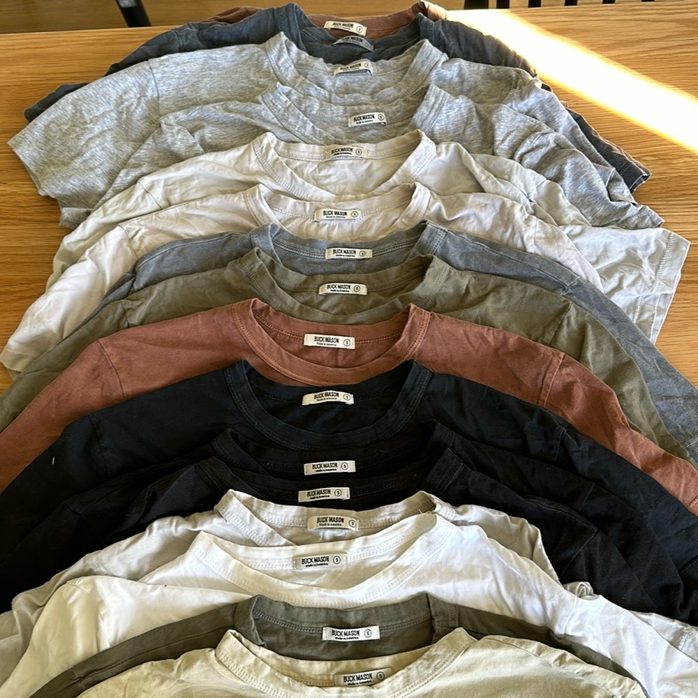 16 Buck Mason Shirts Men’s Small